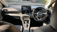 Toyota Yaris 1.5 Hybrid Design 5dr CVT [Nav] Hybrid Hatchback